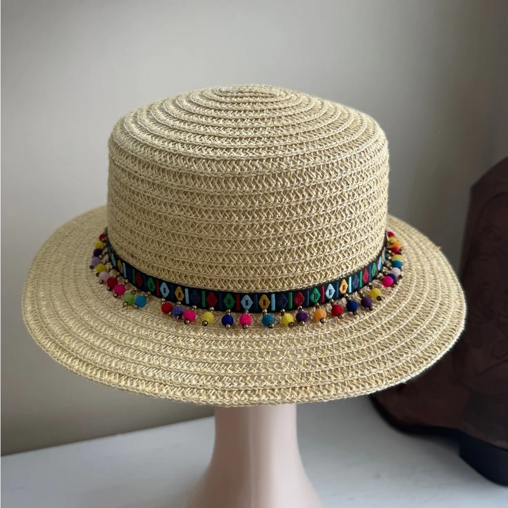 Steve Madden Colorful Pom-Pom Straw Hat beachy Shade Resort Vacation Pool
